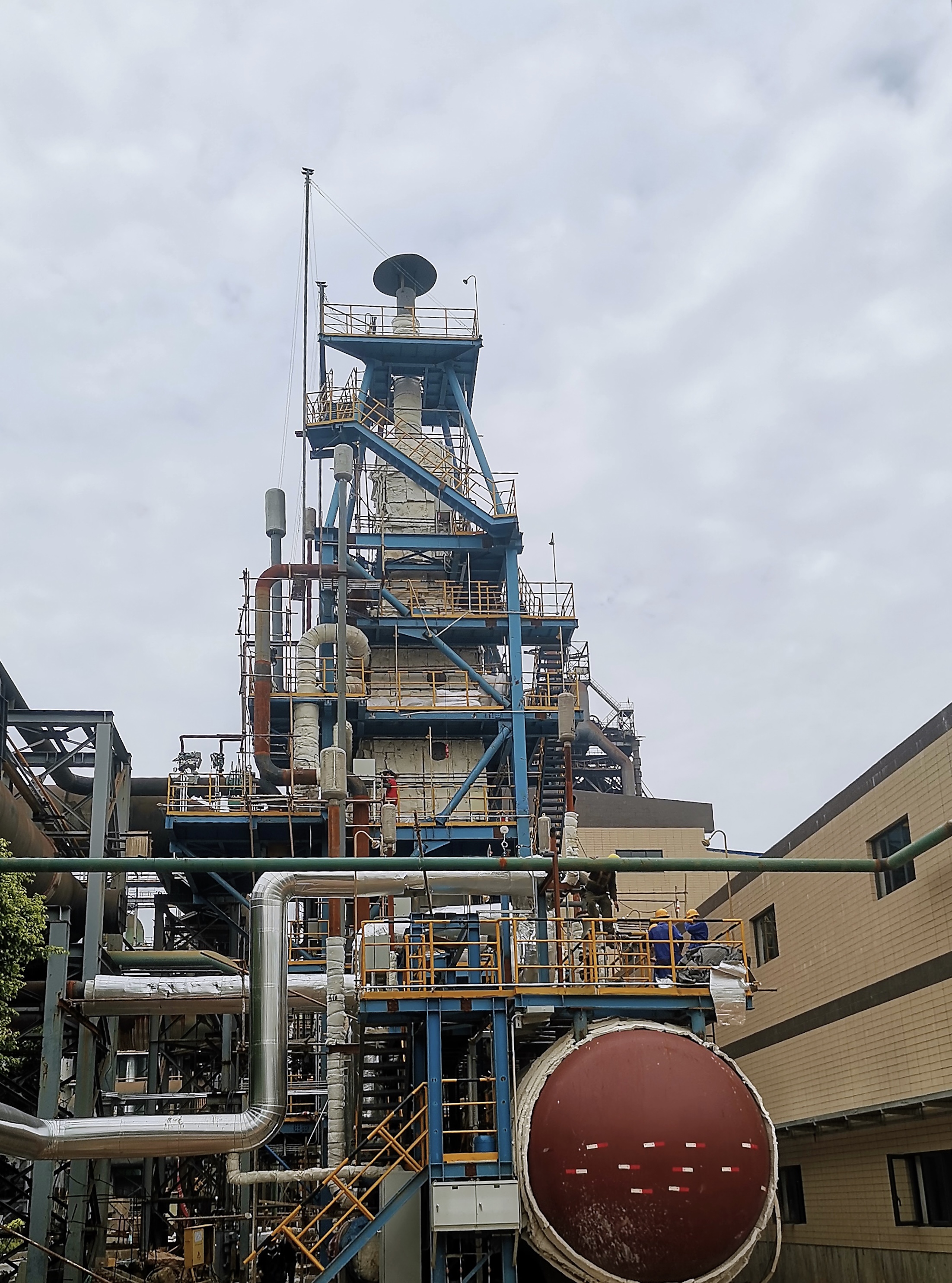 18MW低溫余熱發(fā)電工程蒸汽過(guò)熱爐項(xiàng)目開車成功